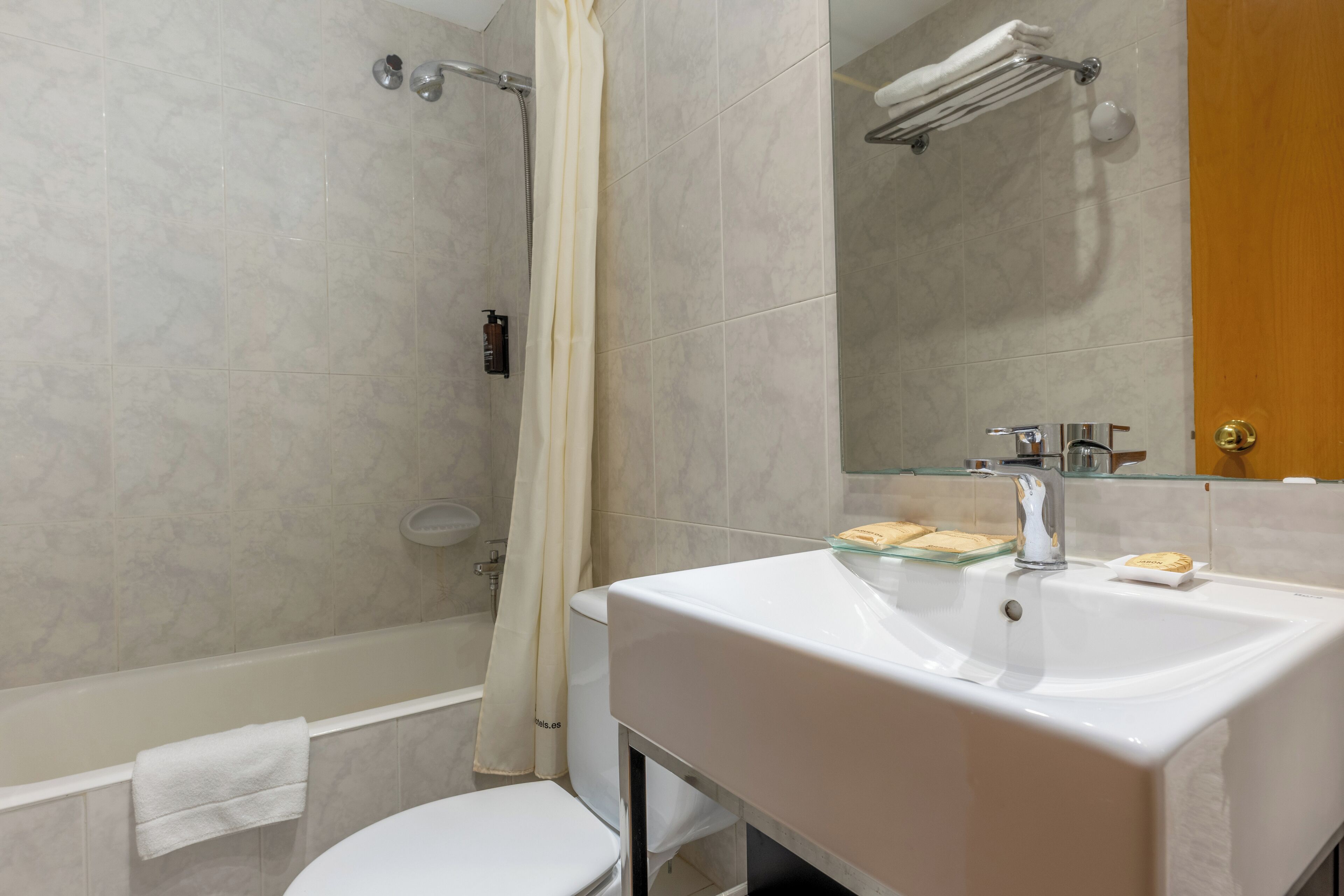 Hair dryer, towels