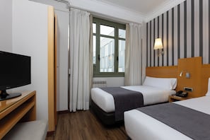 Chambres insonorisées, Wi-Fi gratuit, draps fournis