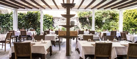 Desayuno buffet incluido todos los días