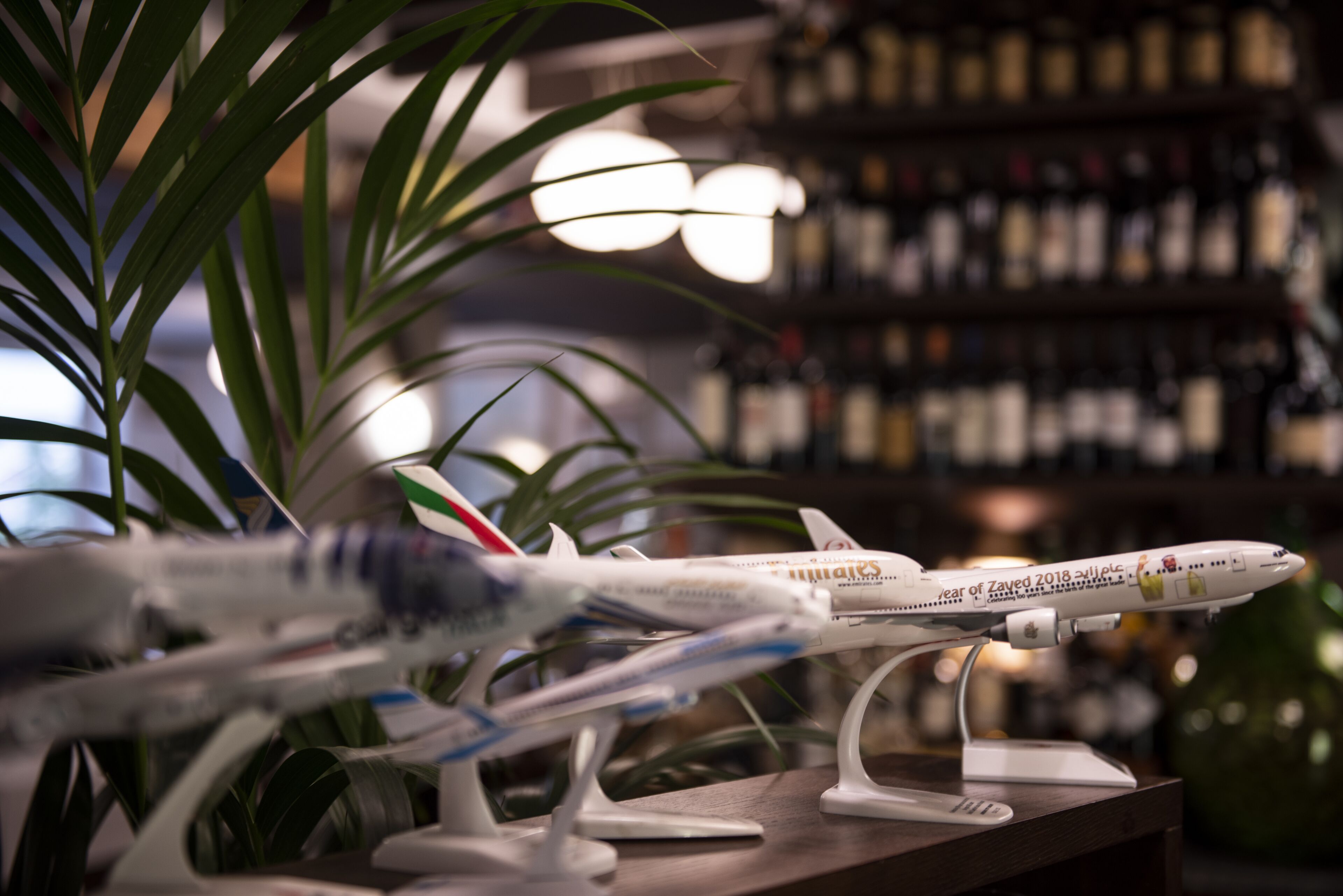 breakfast, lunch served; mediterranean cuisine, al fresco dining