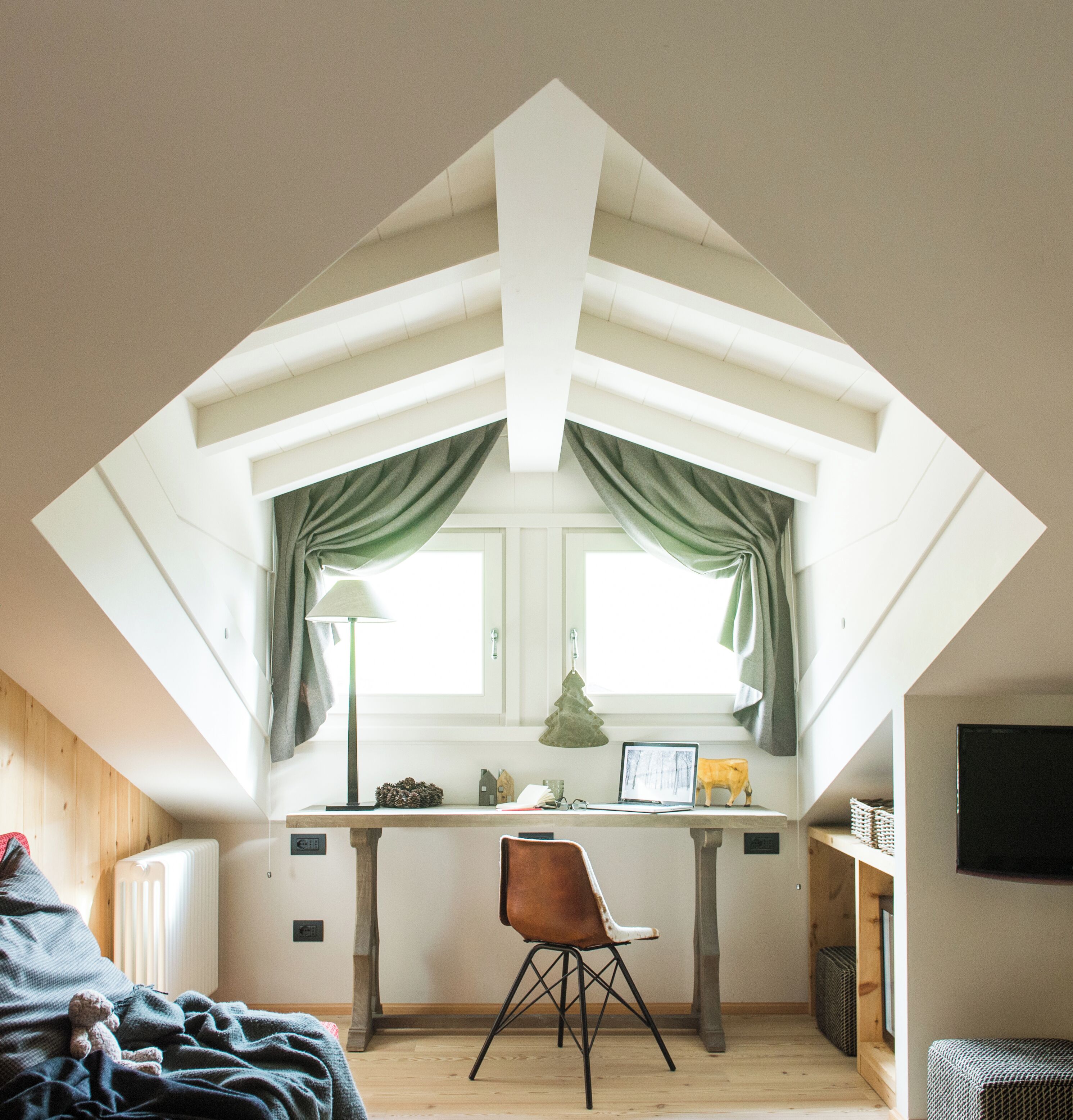 1 bedroom, minibar, in-room safe, individually decorated