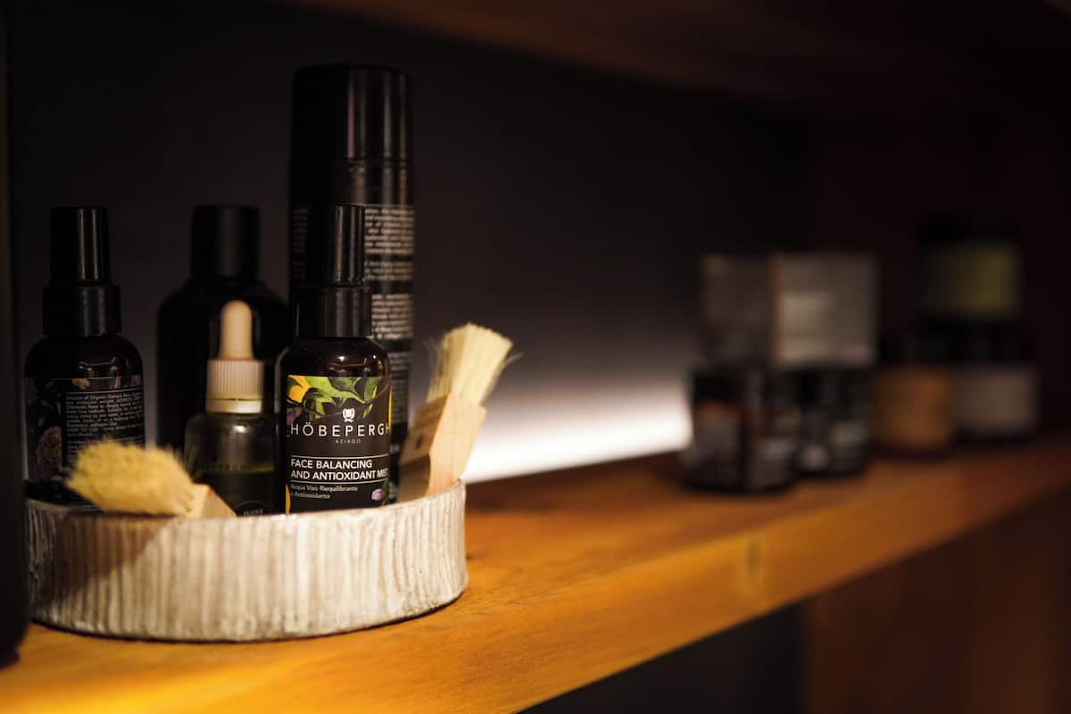 couples treatment room(s), sauna, steam room