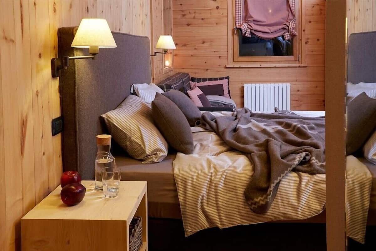 Minibar, caja de seguridad en la habitación, escritorio y wifi gratis 