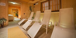 Sauna, Turkish bath/hammam, deep-tissue massages, sports massages - Marzia (Livigno)