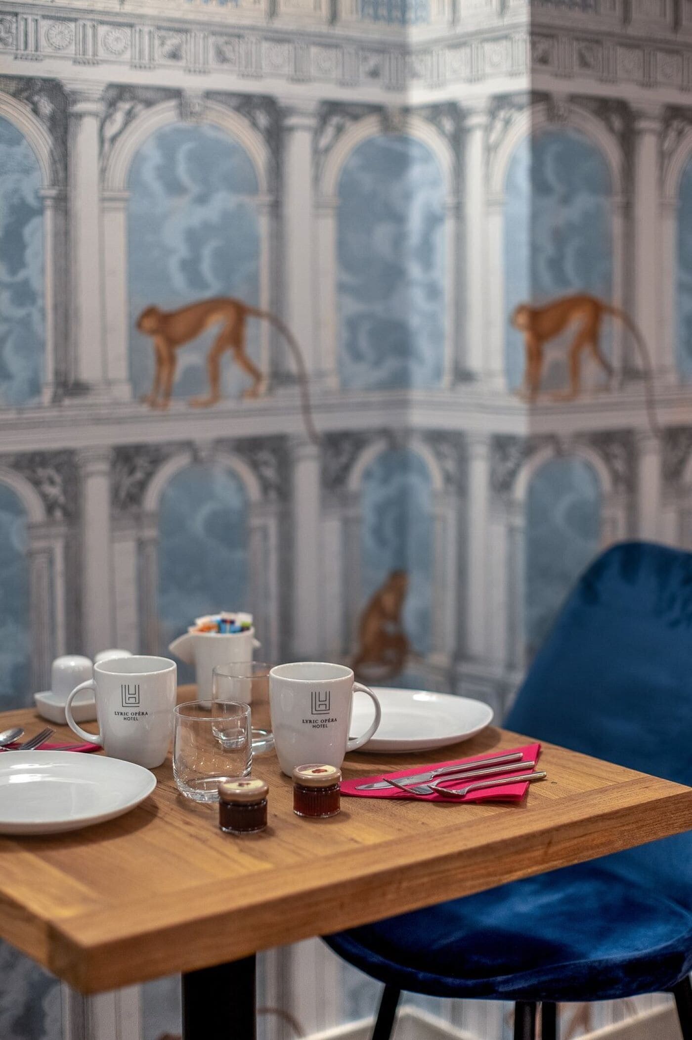 daily continental breakfast (eur 24 per person)