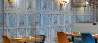 Lyric Hotel Paris