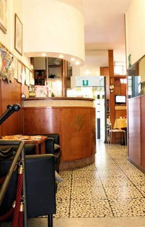 Lounge - Hotel Del Sud (Milan)