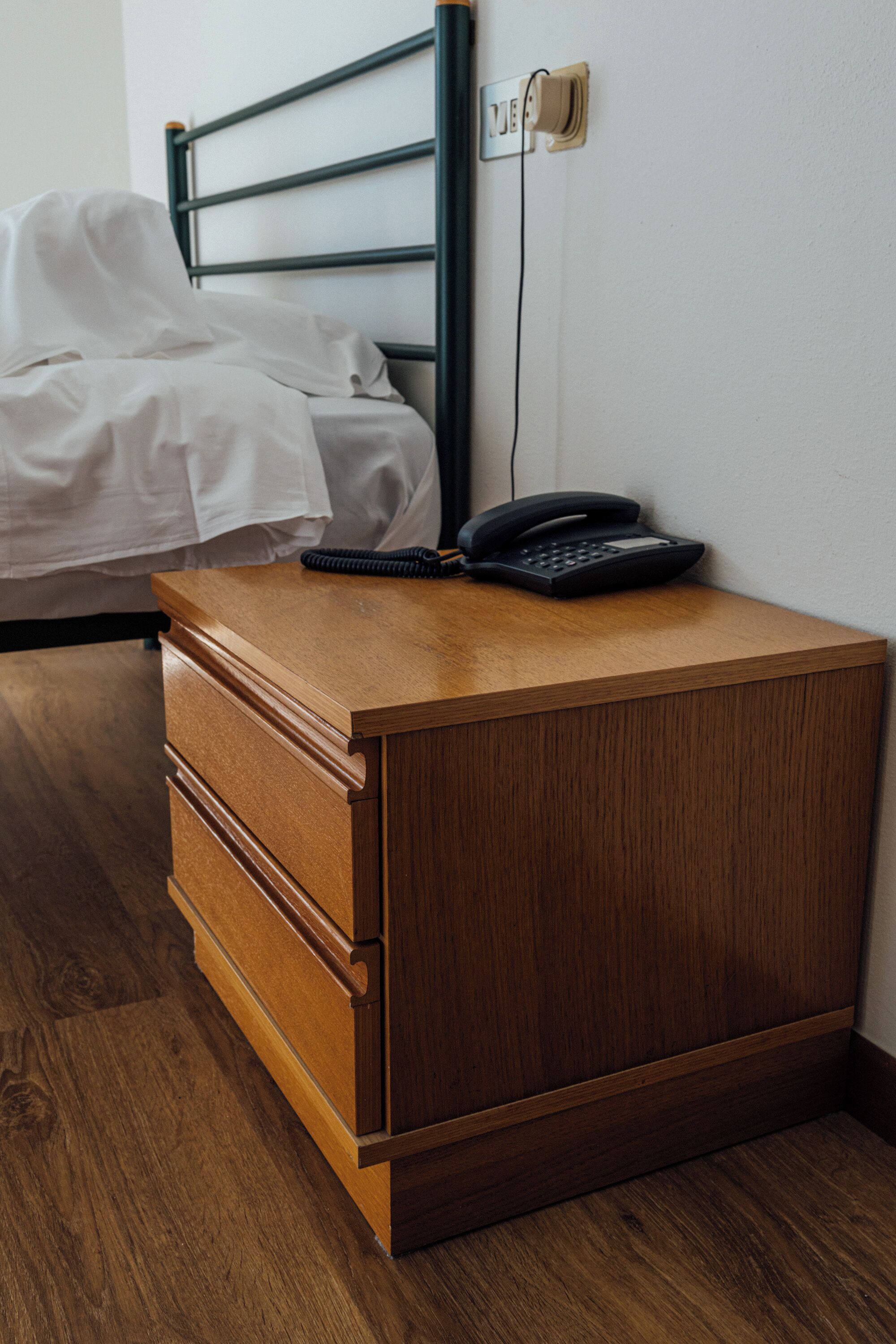 Økonomi-enkeltrom | Sengetøy av topp kvalitet, safe på rommet og skrivebord