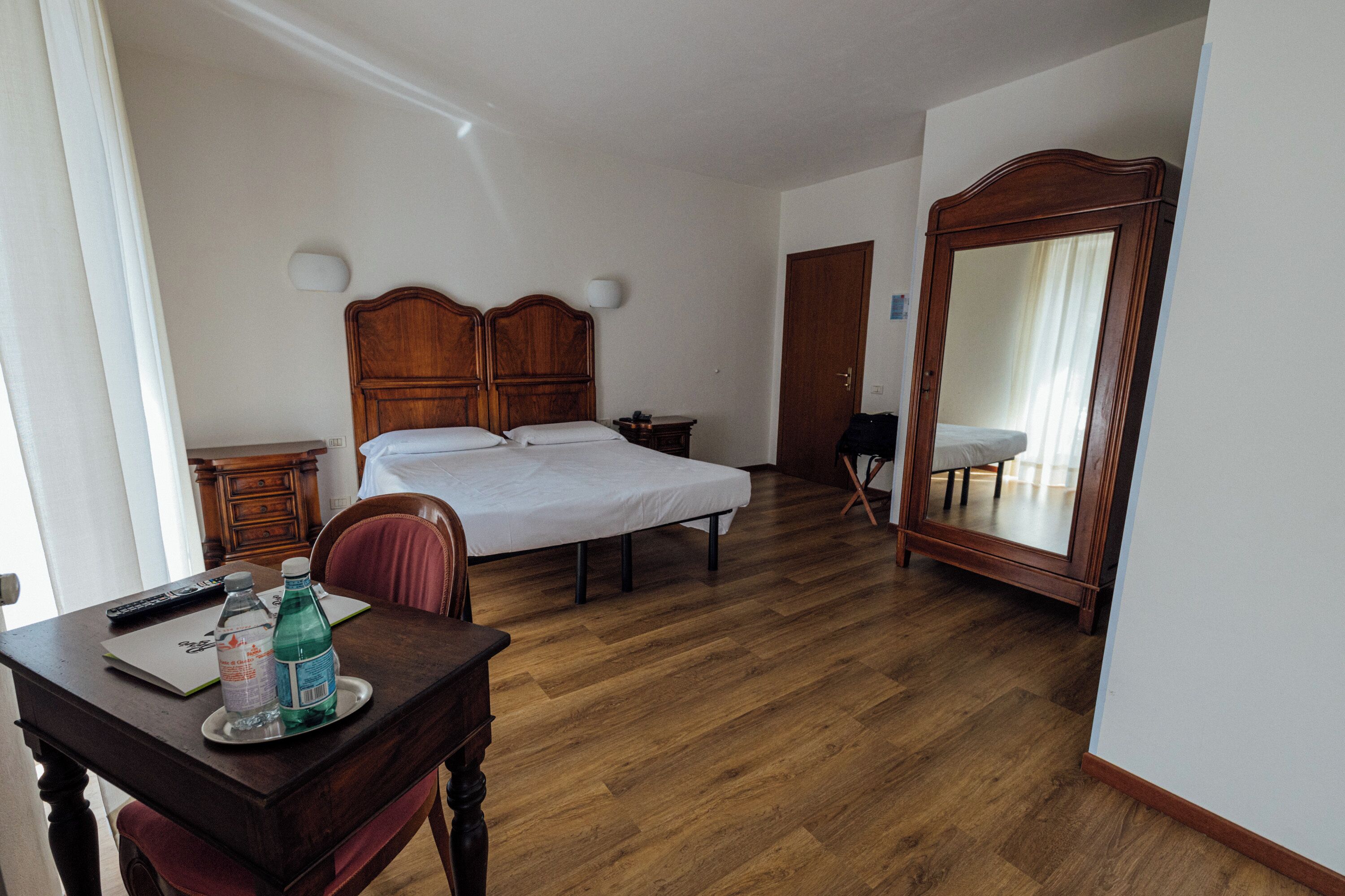 Premium bedding, in-room safe, desk, laptop workspace