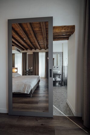 Junior Suite | Living area