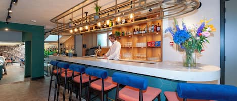 Bar (en la propiedad)
