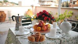 Unclassified image, 4 of 23, button - B&B Le Terrazze (Rome)