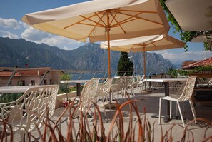 Terrace/patio - Hotel Peler (Malcesine)