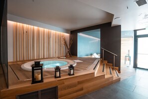 Sauna, boblebad, dampbad, kropsbehandlinger, body wrap-behandlinger