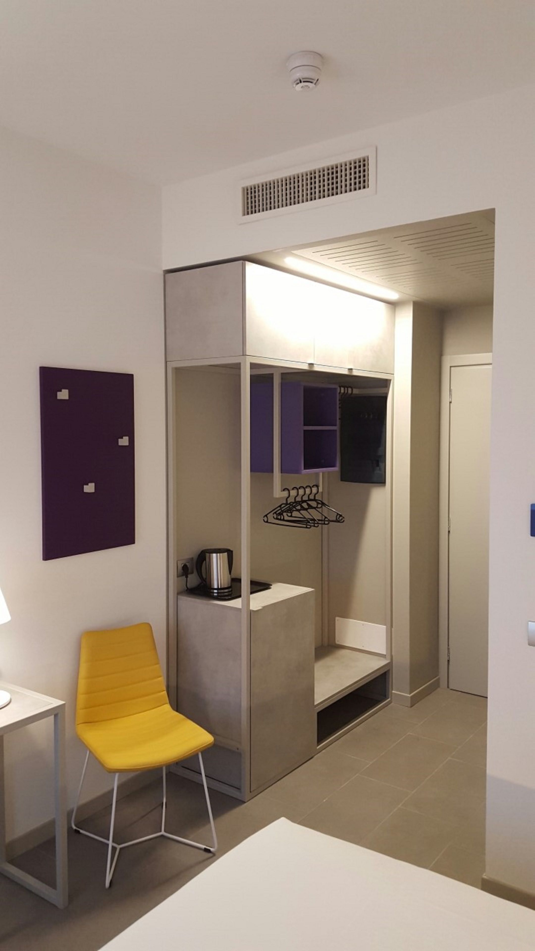 family room, 2 bedrooms, connecting rooms | minibar, in-room safe, desk, blackout curtains