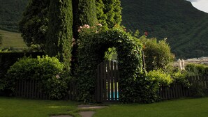 Garden - Magdalenerhof (Bolzano)
