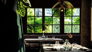 Breakfast, lunch and dinner served - Magdalenerhof (Bolzano)