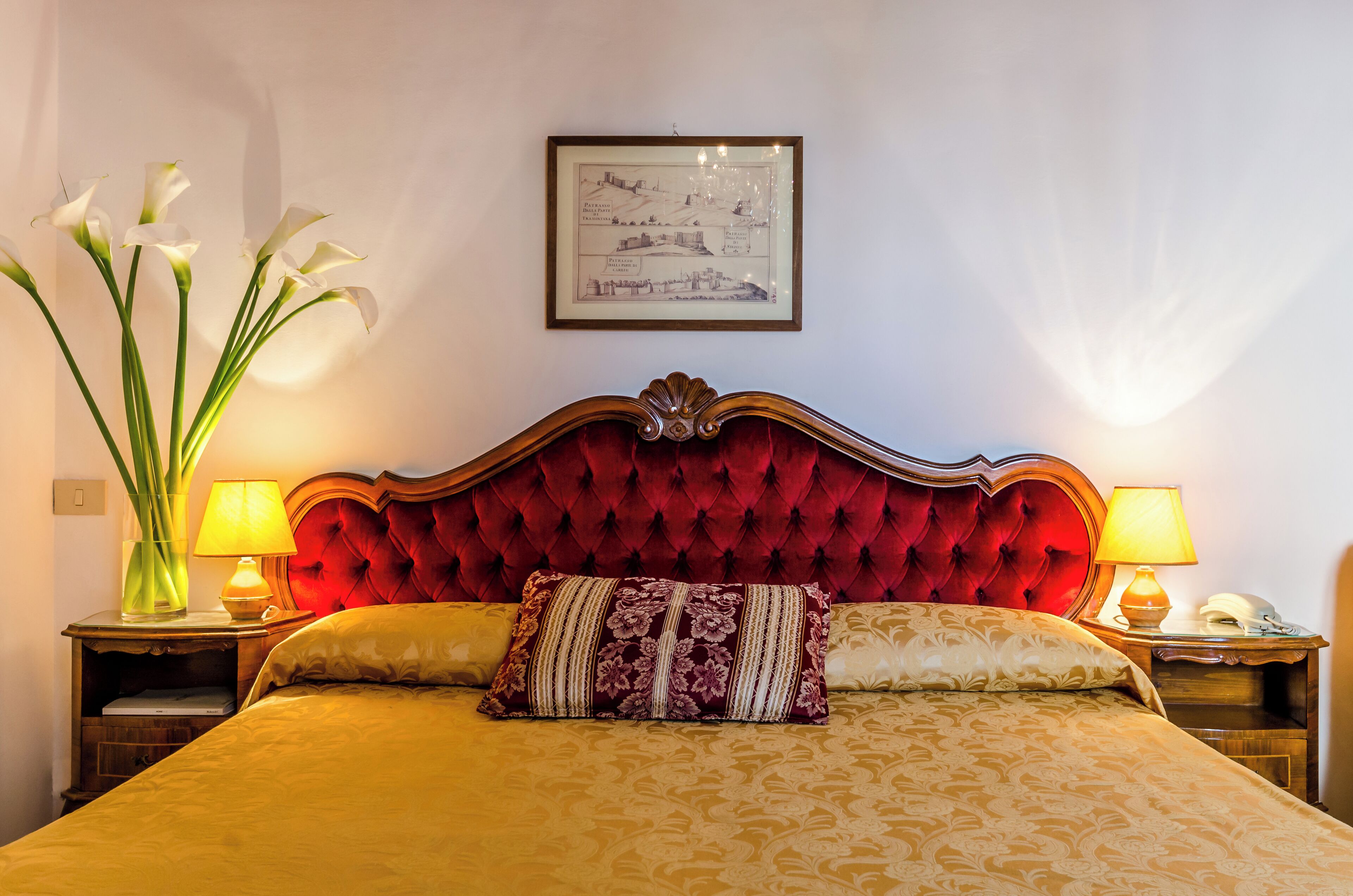 Hypo-allergenic bedding, pillowtop beds, free WiFi, bed sheets