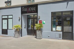 Exterior -  La Parizienne (Paris)