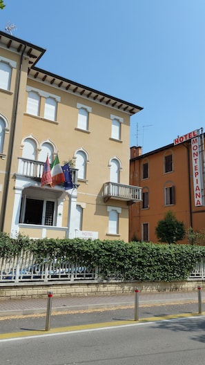 Façade de l’hébergement