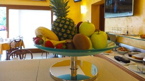 Petit déjeuner buffet compris