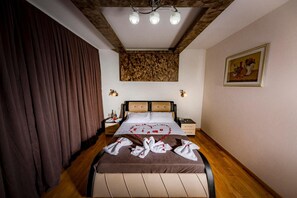 In-room safe, desk, soundproofing, free WiFi - Hotel Trieste (Mestre)