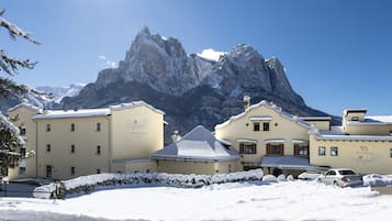 Facciata della struttura