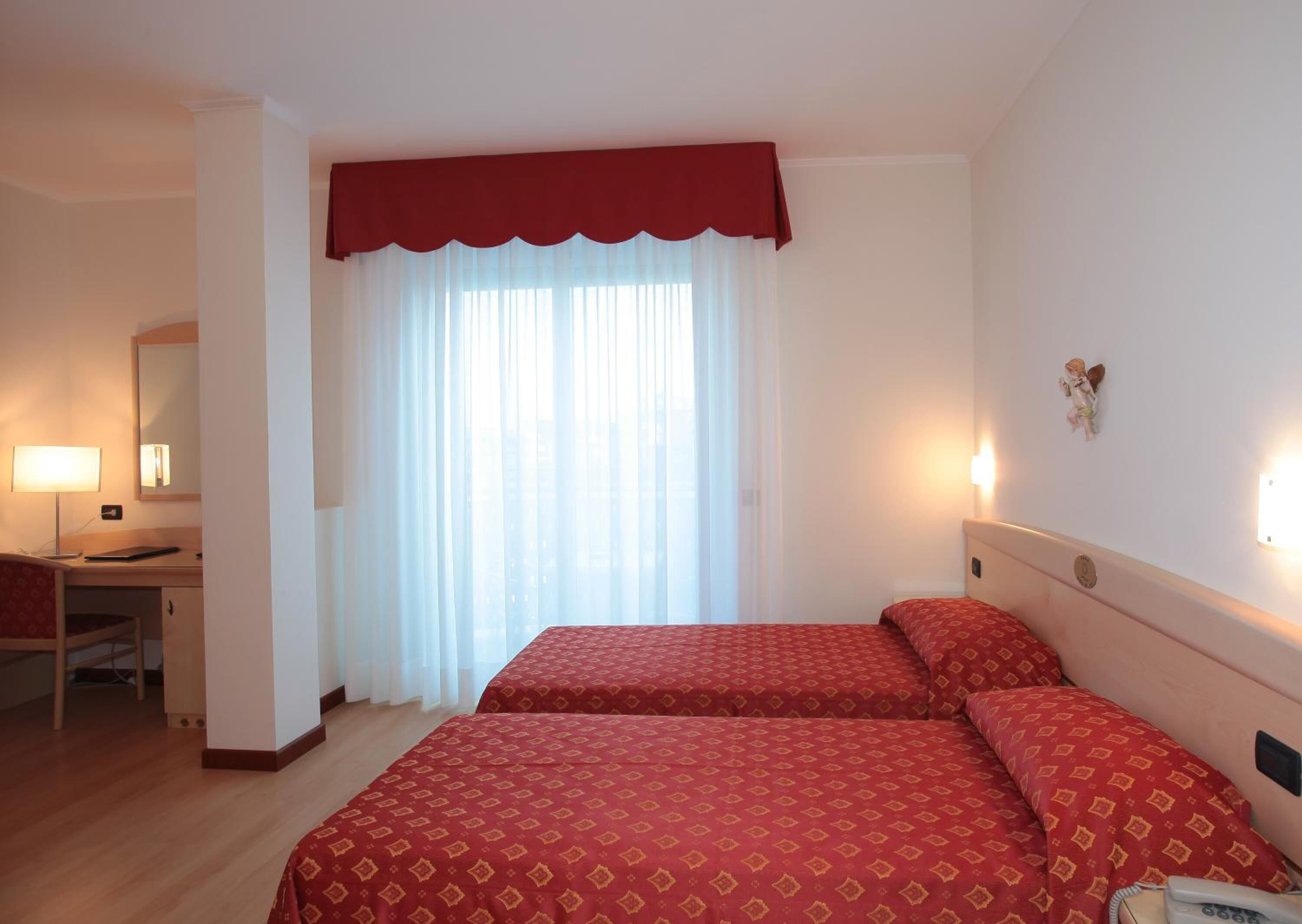 1 bedroom, minibar, in-room safe, individually decorated