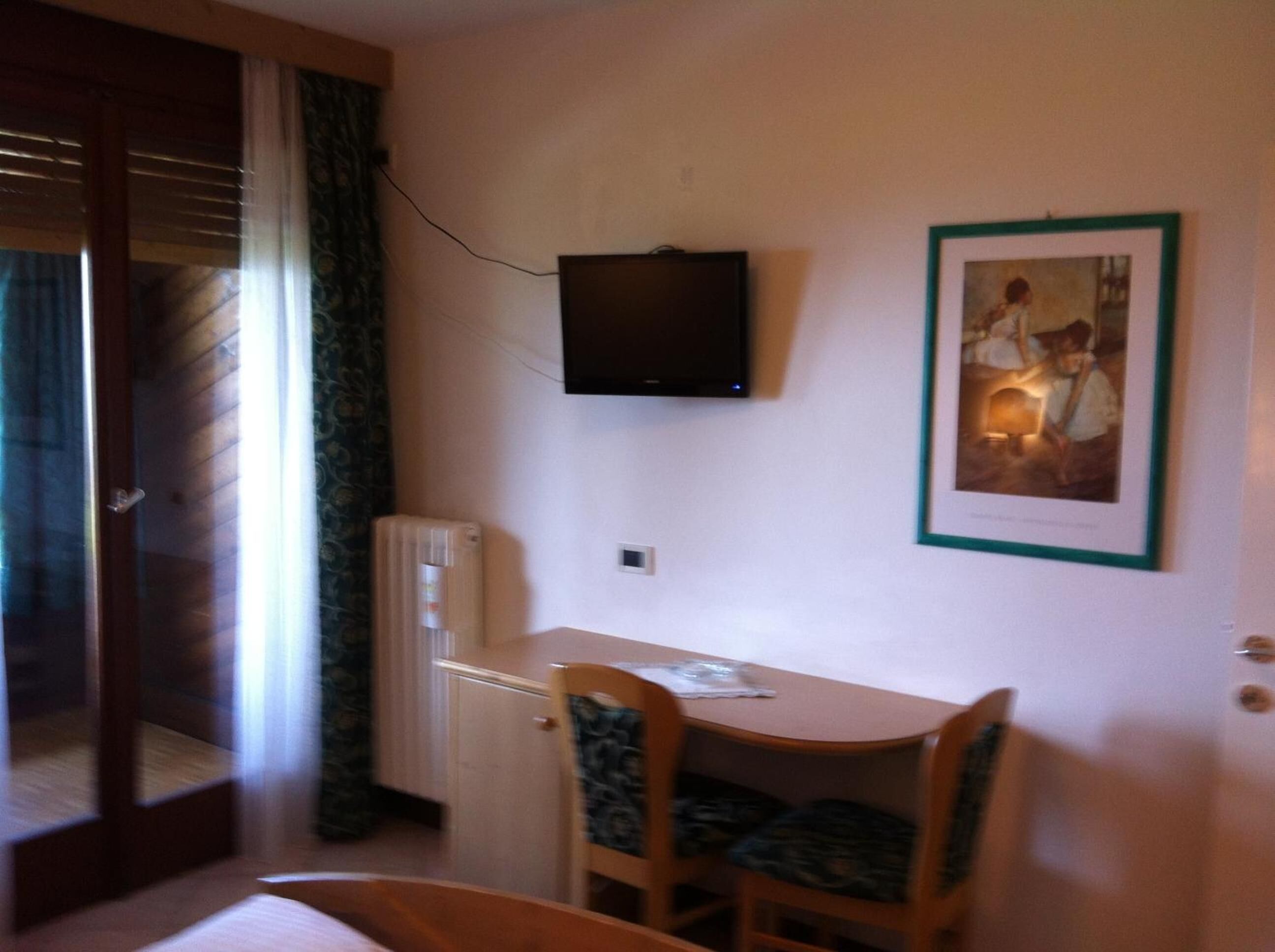 in-room safe, free cots/infant beds, free wifi