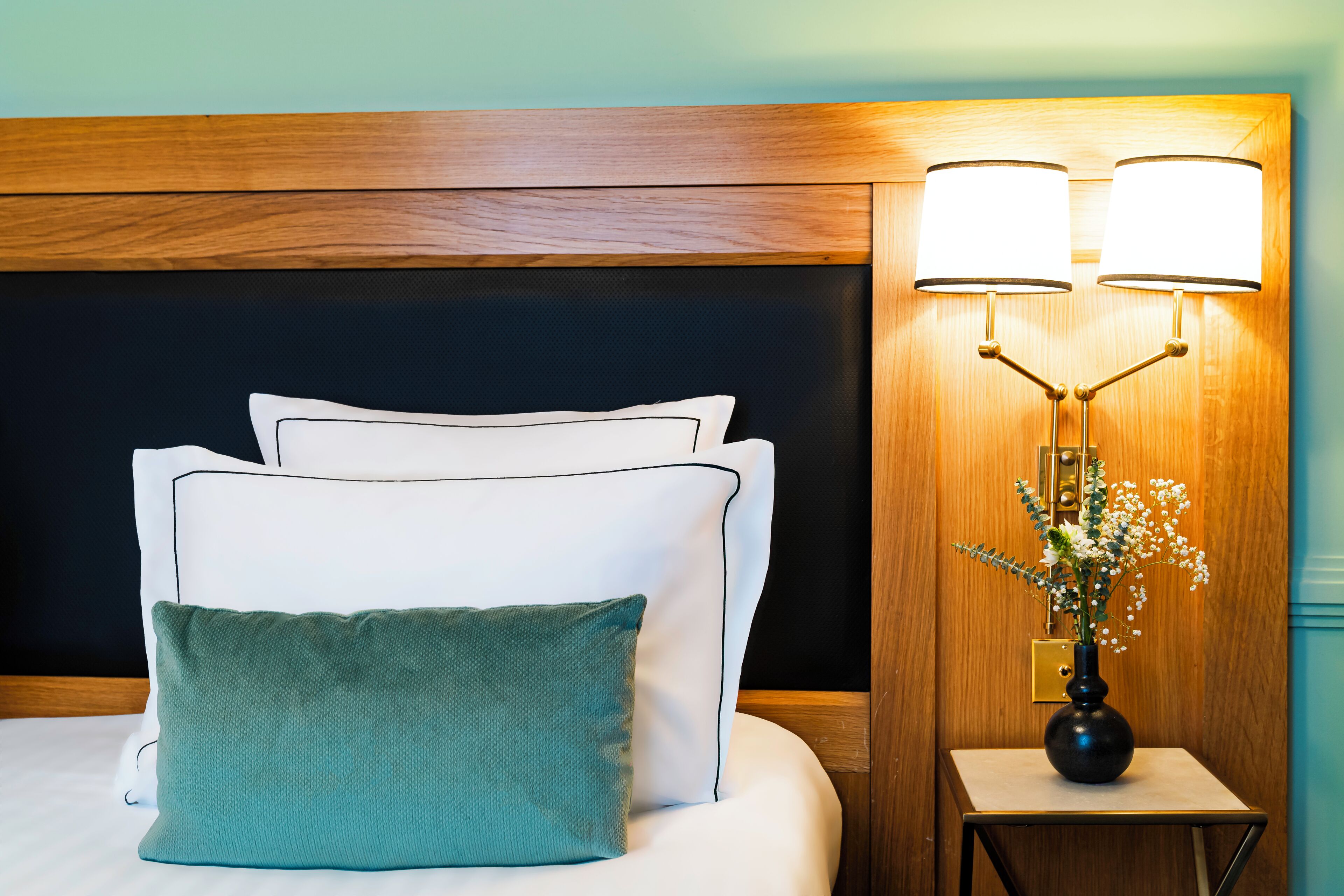 chambre de luxe | premium bedding, tempur-pedic beds, in-room safe, individually decorated