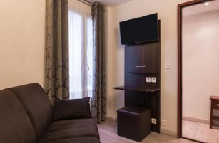 슈피리어 트리플룸 | 객실 내 금고, 방음 설비, 무료 WiFi, 침대 시트