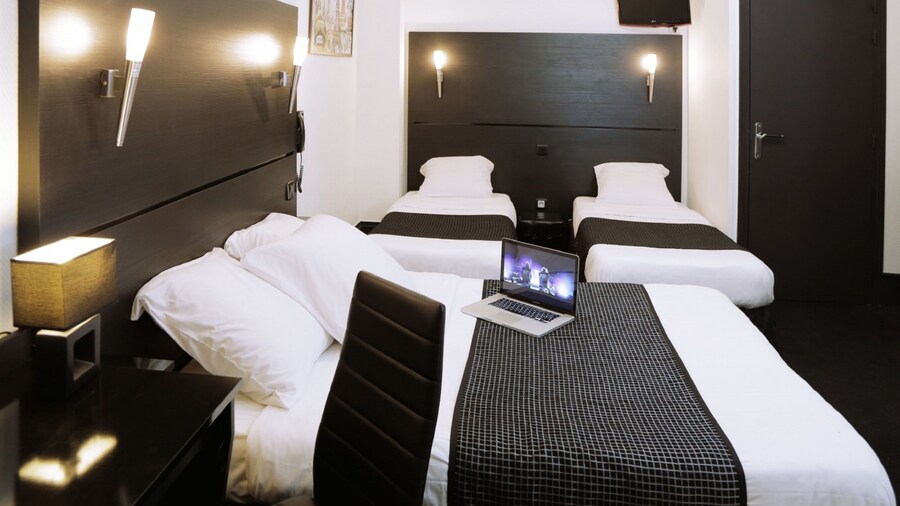 Hôtel de l'Exposition République