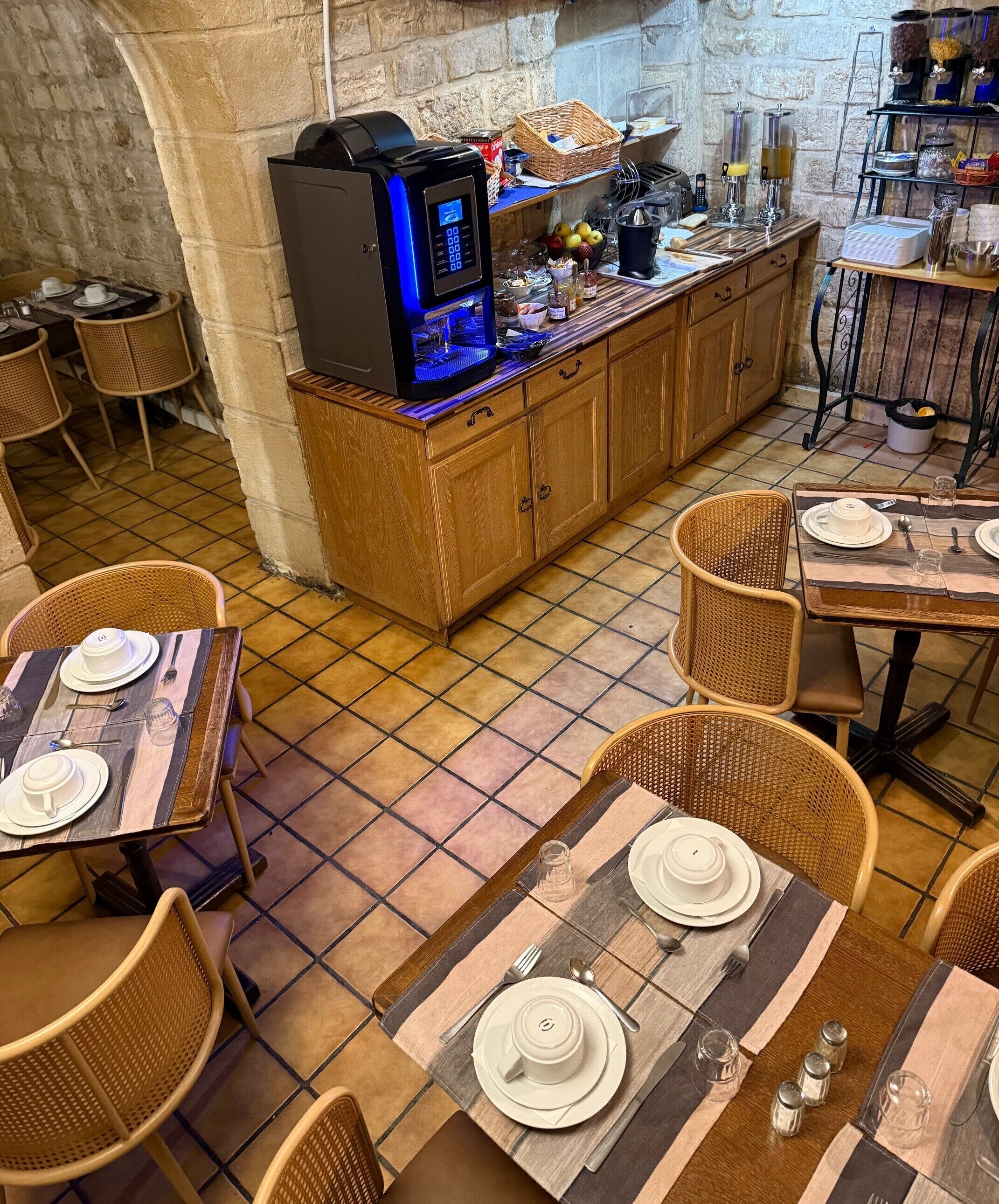 Photo - Hotel Richmond Gare du Nord