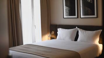 Hypo-allergenic bedding, Select Comfort beds, desk, soundproofing