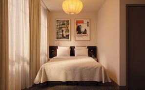 Basic Double Room | Hypo-allergenic bedding, Select Comfort beds, desk, soundproofing