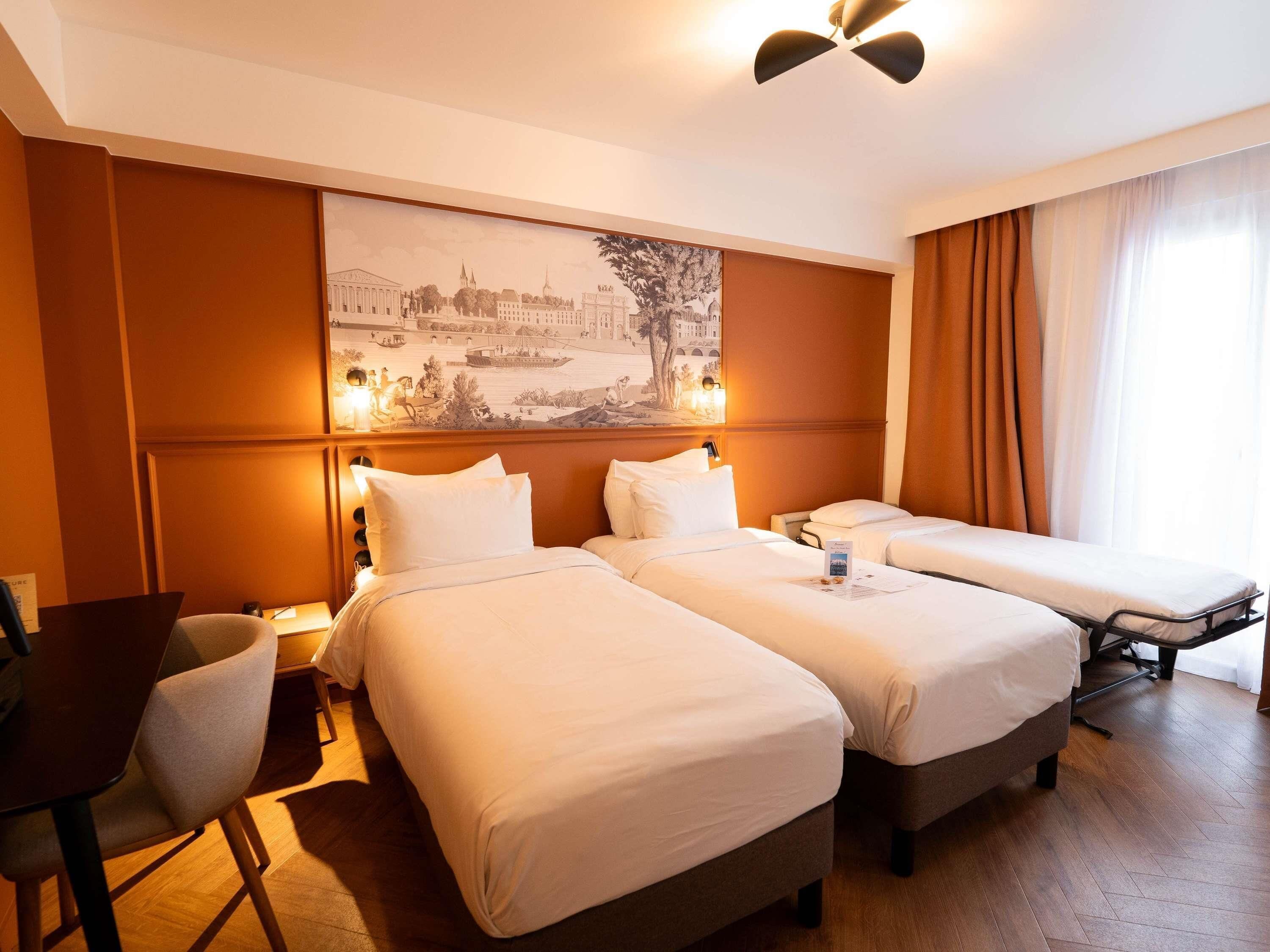 Coffres-forts dans les chambres, bureau, rideaux occultants