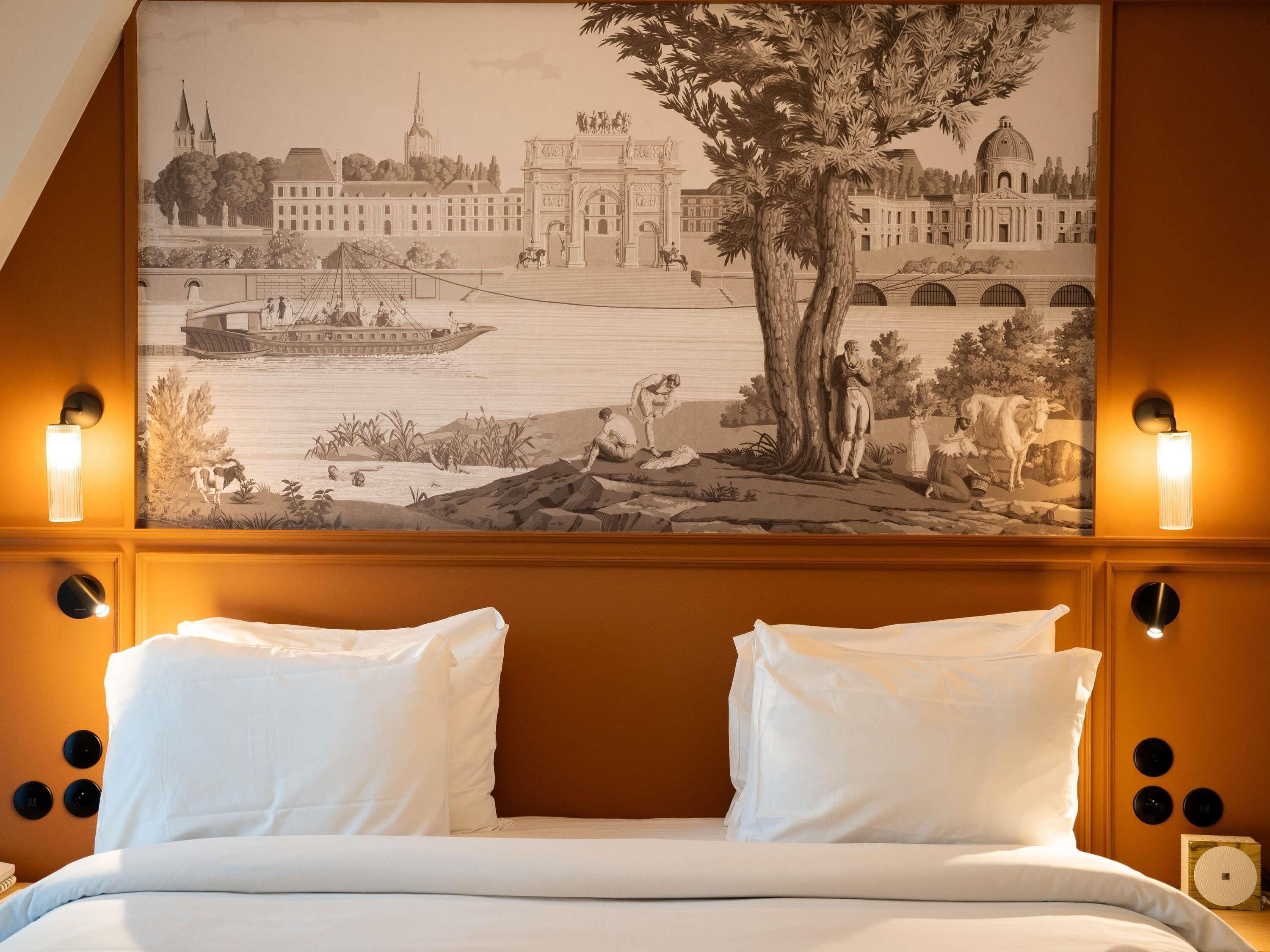 Privilege, Room, 1 Double Bed | In-room safe, desk, blackout drapes, soundproofing