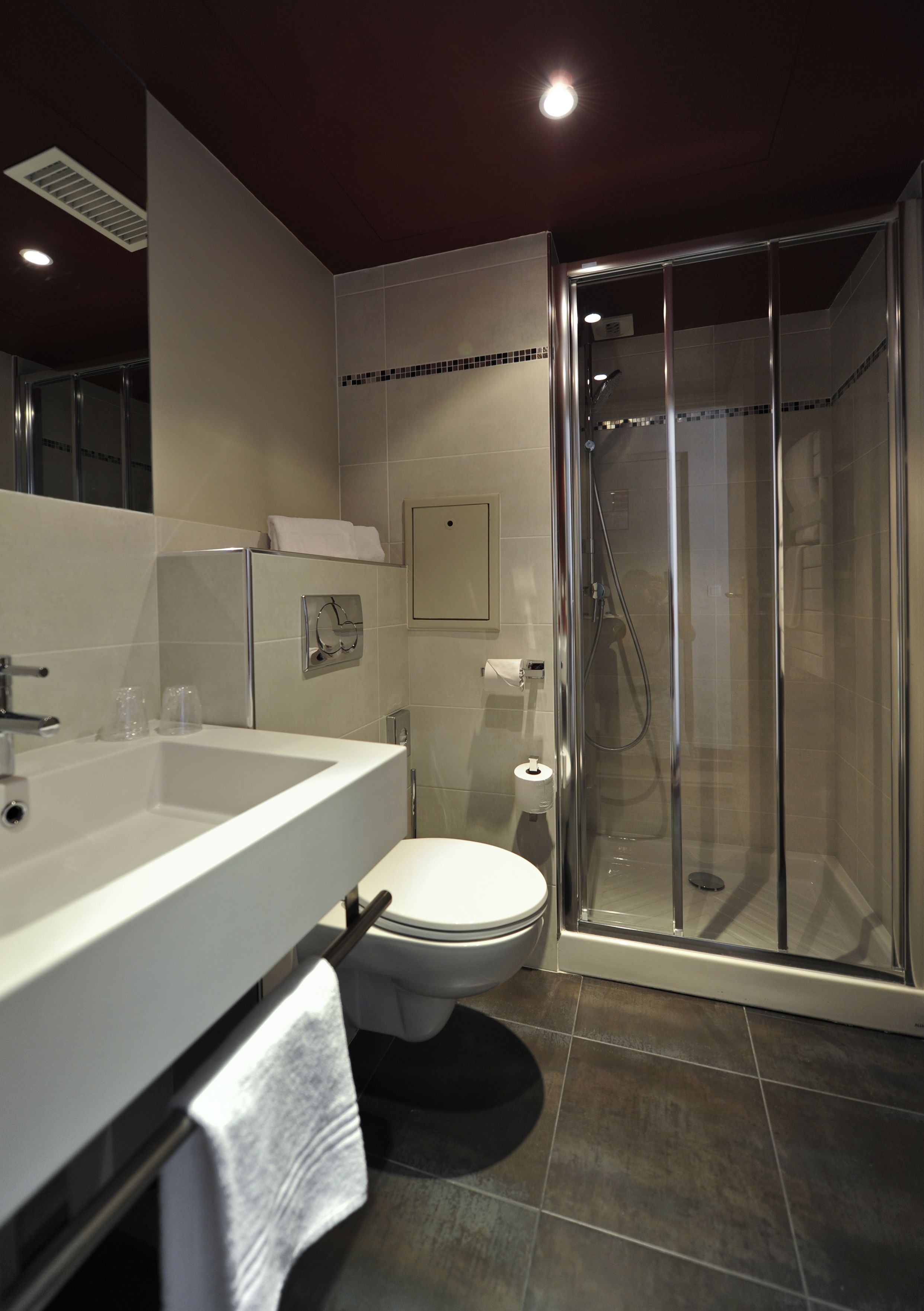 classic room, 1 single bed (single use) | bathroom | shower, eco-friendly toiletries, hair dryer, towels