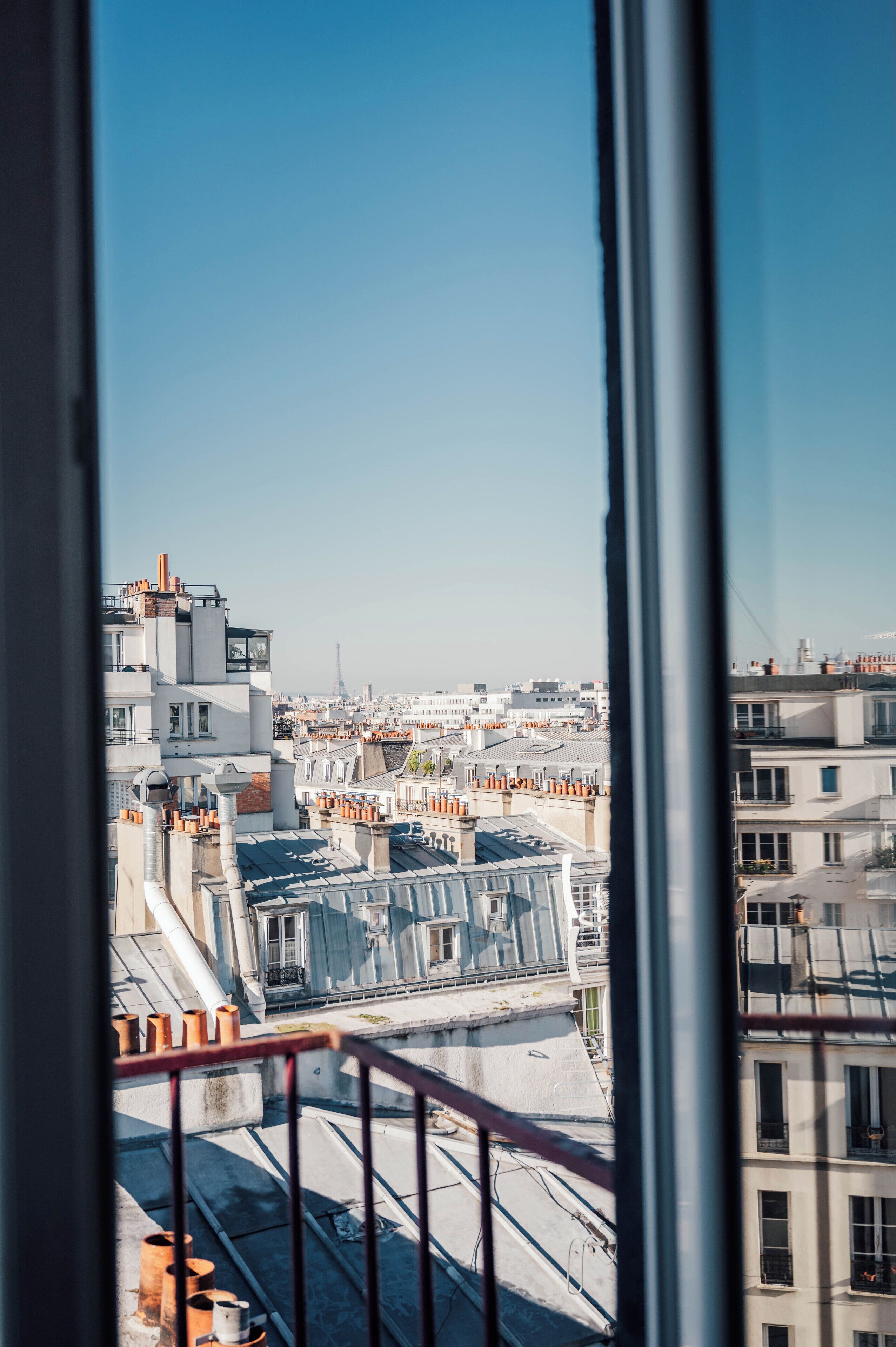 In-room safe, desk, blackout curtains, soundproofing