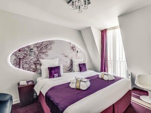 Privilege, Room, 1 Double Bed | In-room safe, desk, blackout drapes, soundproofing - Mercure Paris Bastille Marais (Paris)