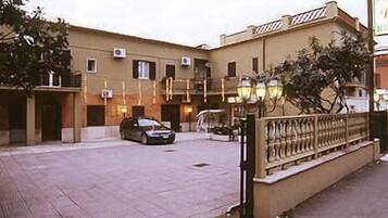Parcheggio non assistito gratuito