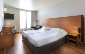 Coffres-forts dans les chambres, bureau, chambres insonorisées