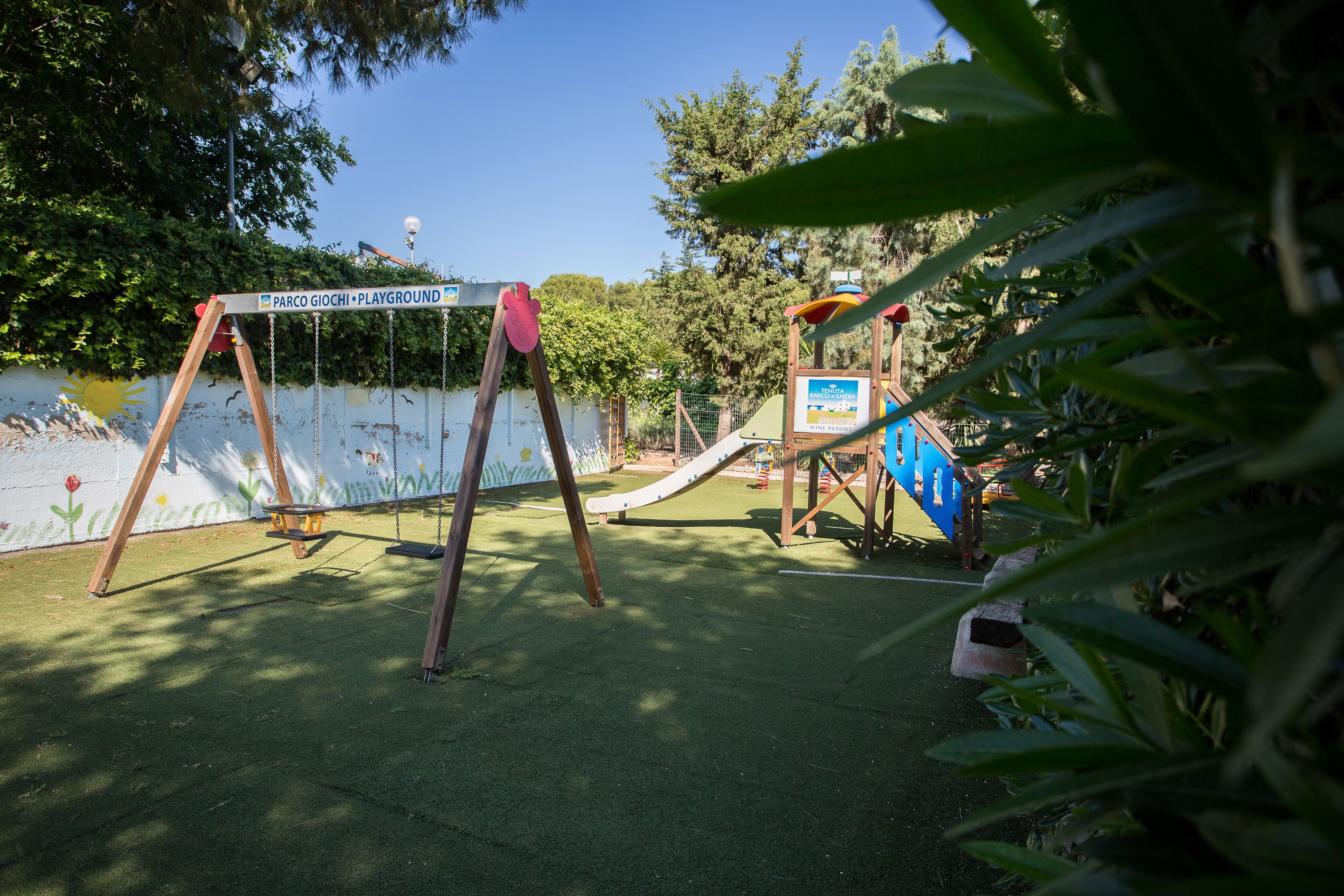 Children’s play area – outdoor