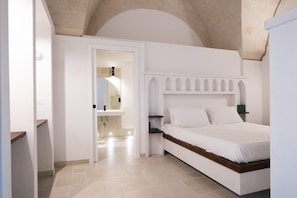 Barco de li Uevi | Premium bedding, memory foam beds, minibar, free WiFi - Tenuta del Barco WineRestaurant and Hospitality (Taranto)