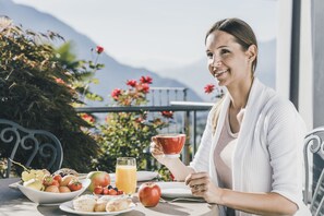Petit déjeuner buffet compris tous les jours