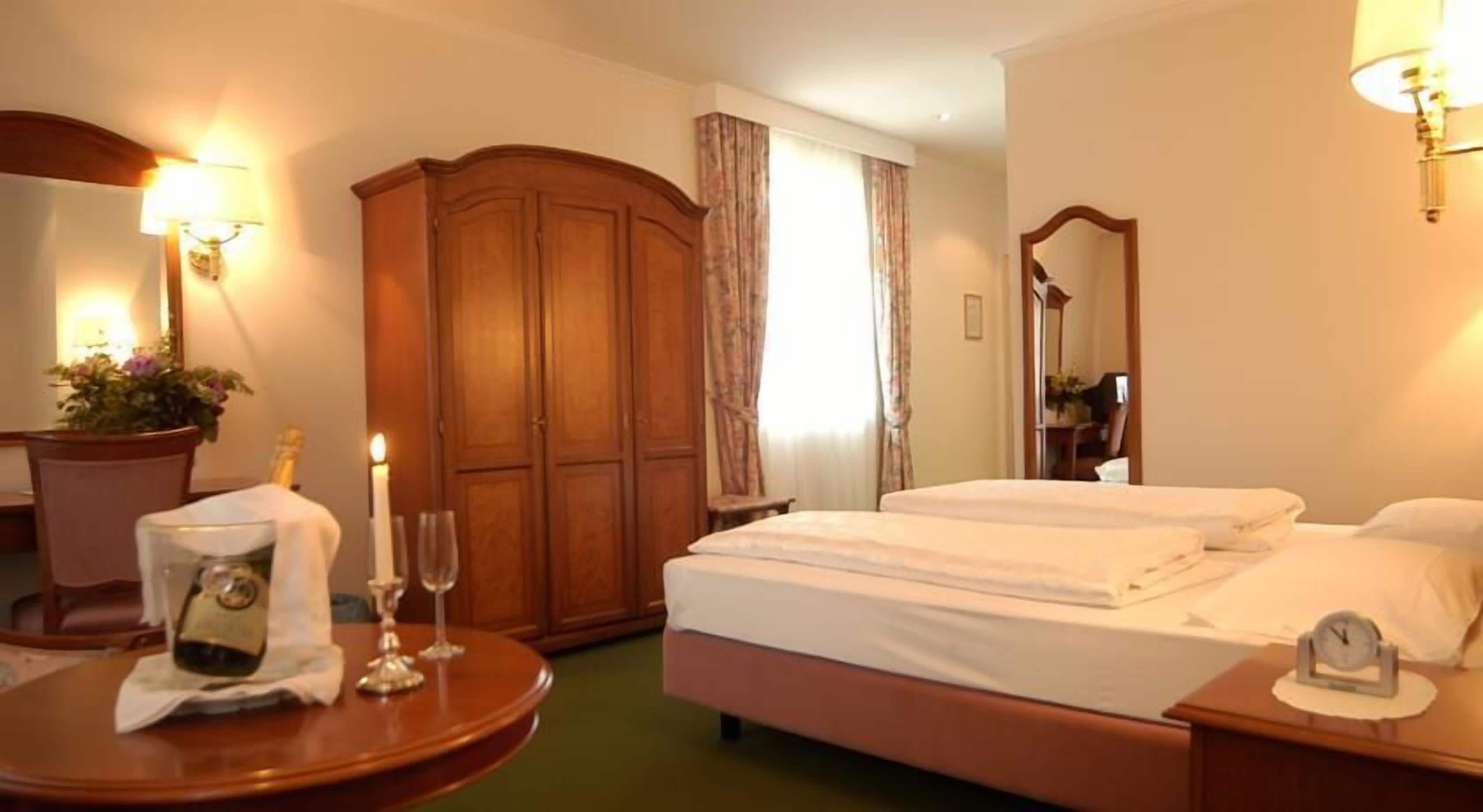 comfort double room | 1 bedroom, premium bedding, down duvets, pillow-top beds