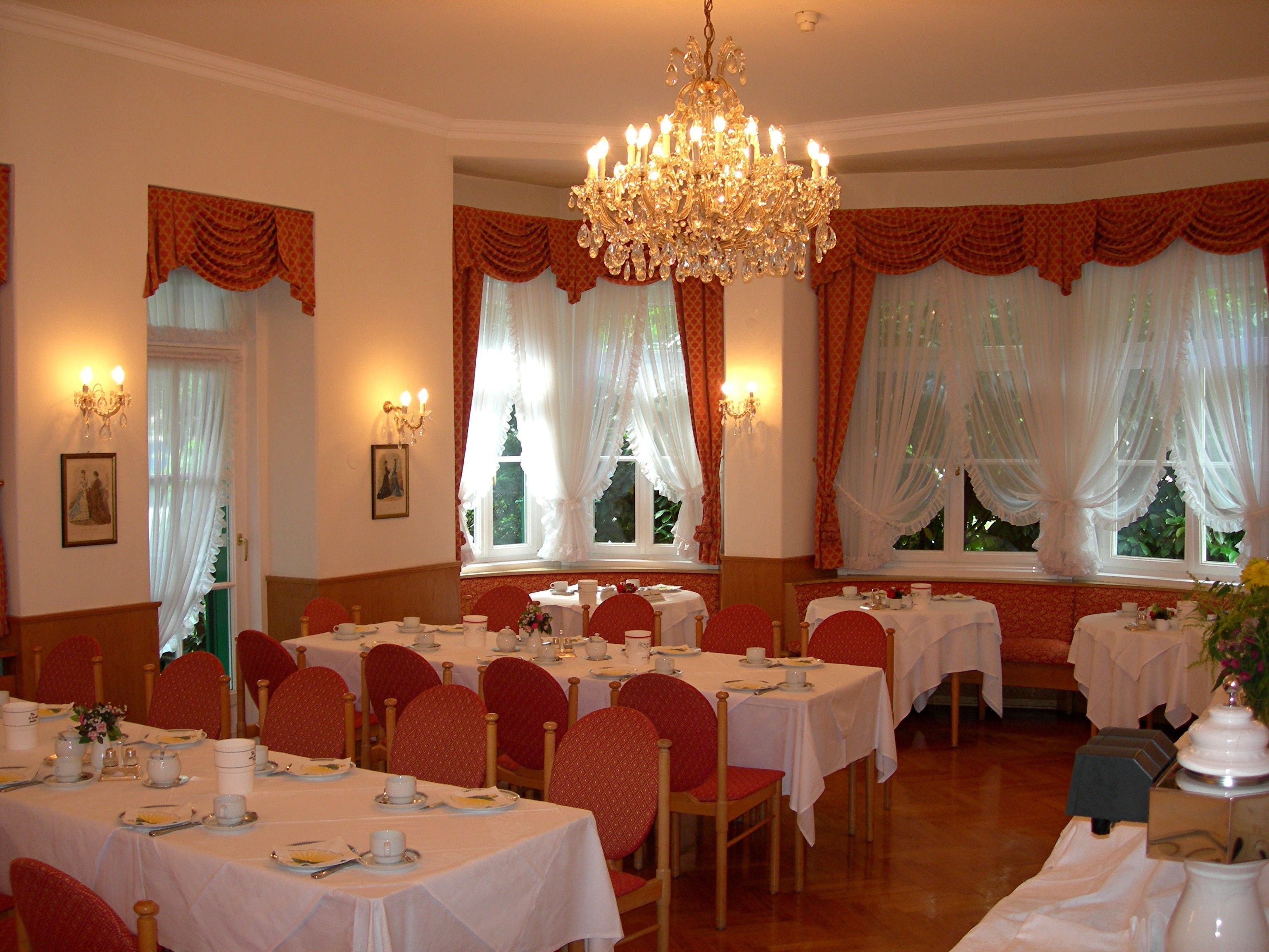 restaurant