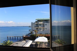 Kamar Triple Standar | Pemandangan taman