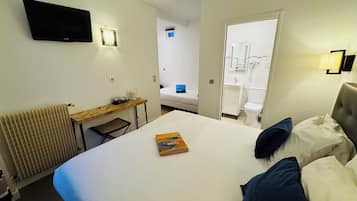 Quarto | Cofres nos quartos, escrivaninha, quartos à prova de som