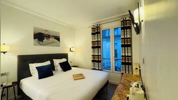 Rom | Safe på rommet, skrivebord, lydisolert og wi-fi (inkludert)